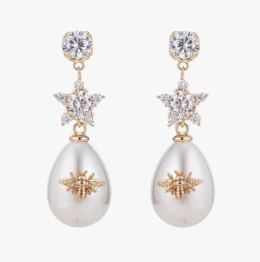 Queen Bee Pearl Earrings
