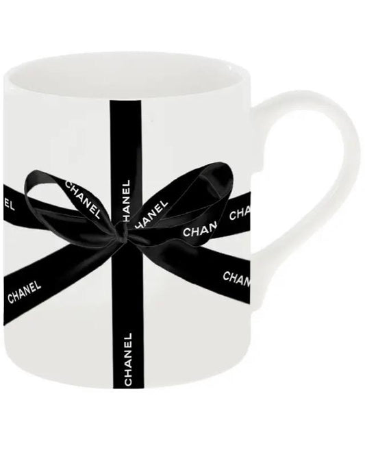 Fashion Bow Fine Bone China Mug