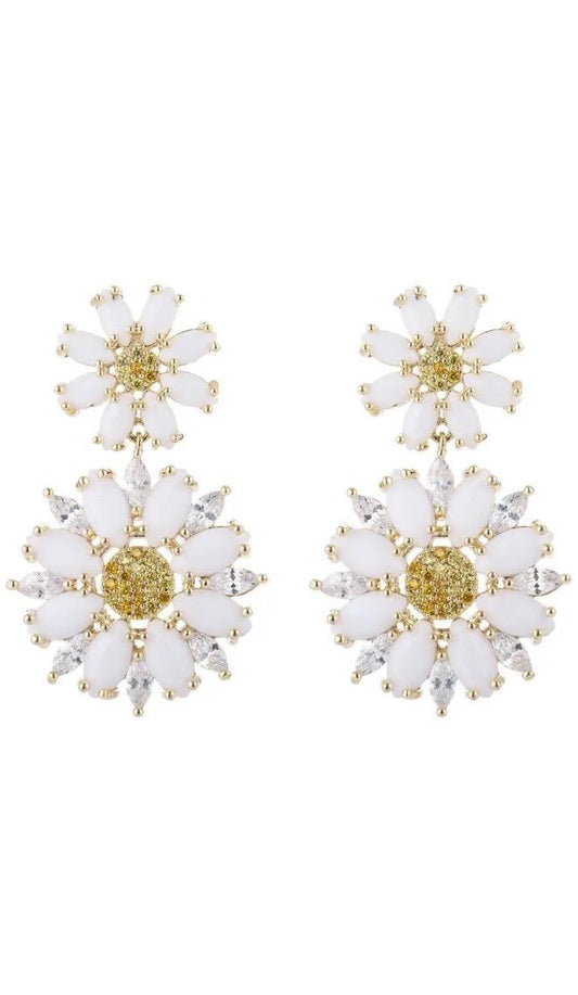 White & Gold Flower Earrings